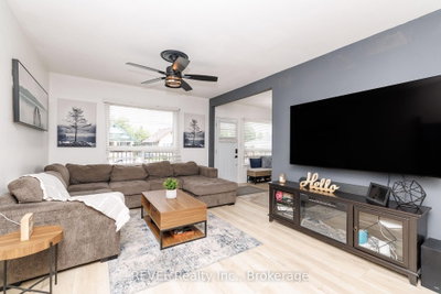 4594 Ferguson Street • Niagara Falls, ON photo 9