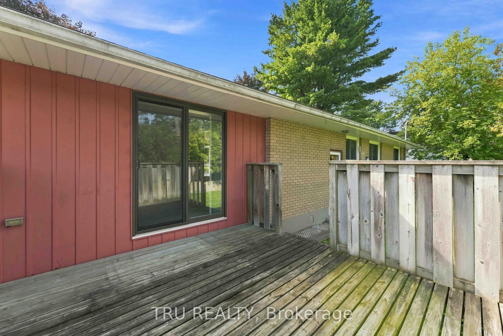 19 Ellery Crescent • Ottawa, ON photo 39