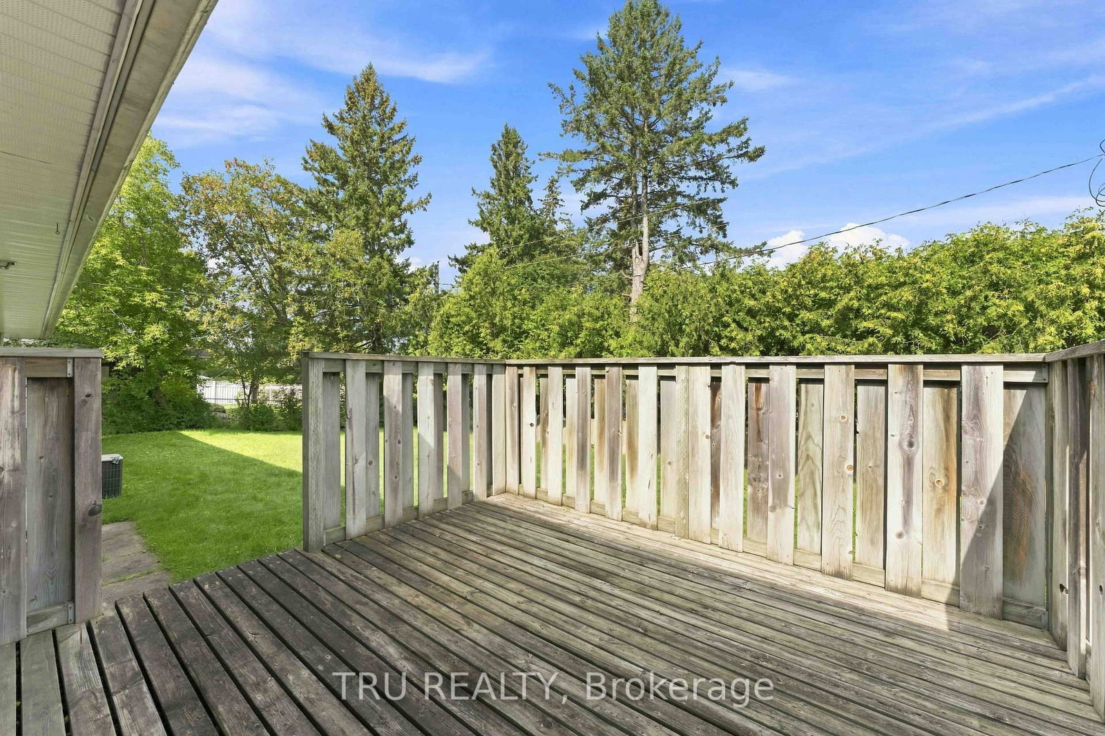 19 Ellery Crescent • Ottawa, ON photo 44