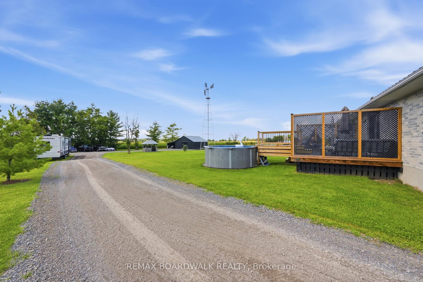 7014 County Rd 22 Road • Edwardsburgh/Cardinal, ON photo 12