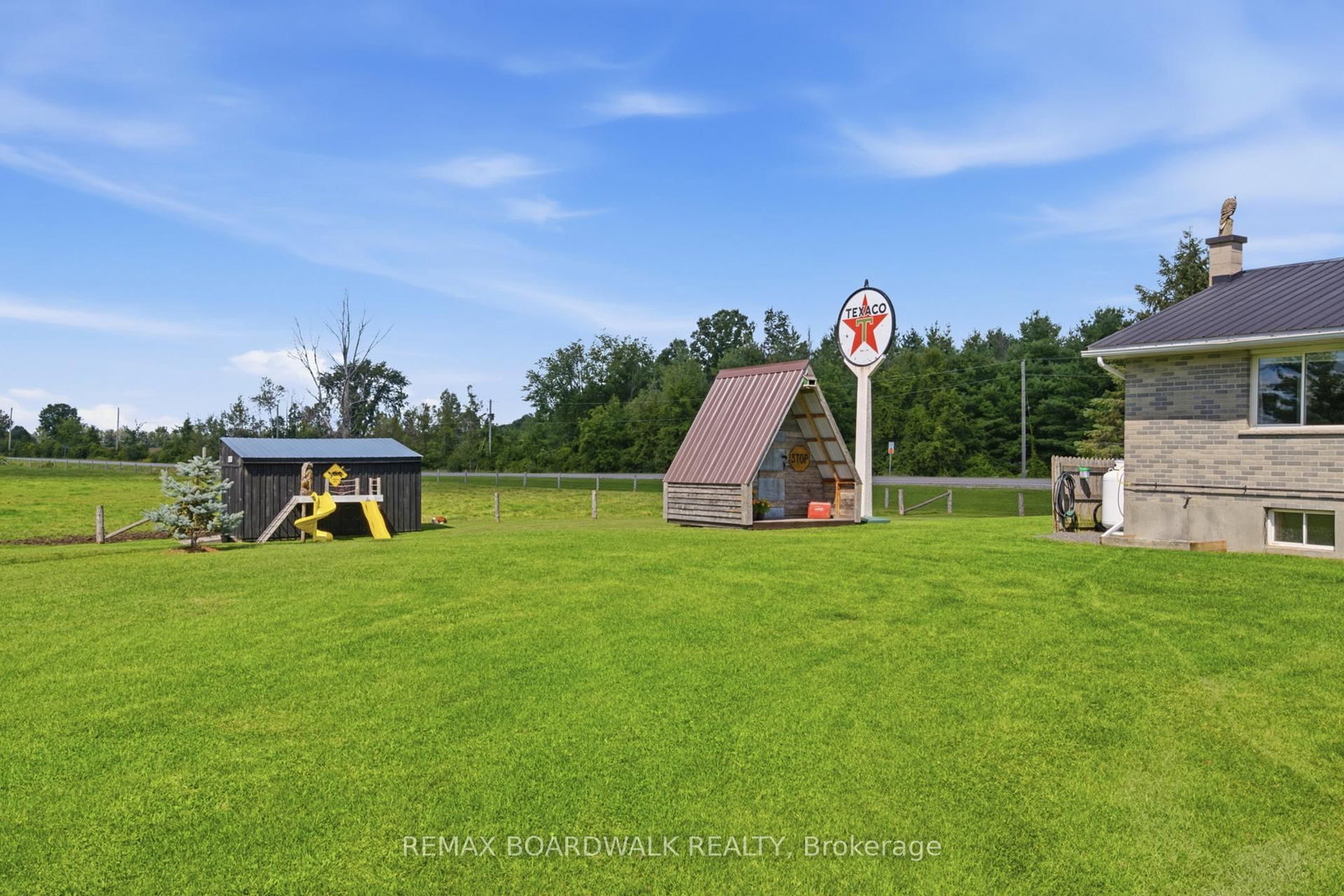 7014 County Rd 22 Road • Edwardsburgh/Cardinal, ON photo 13