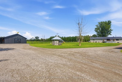 7014 County Rd 22 Road • Edwardsburgh/Cardinal, ON photo 6