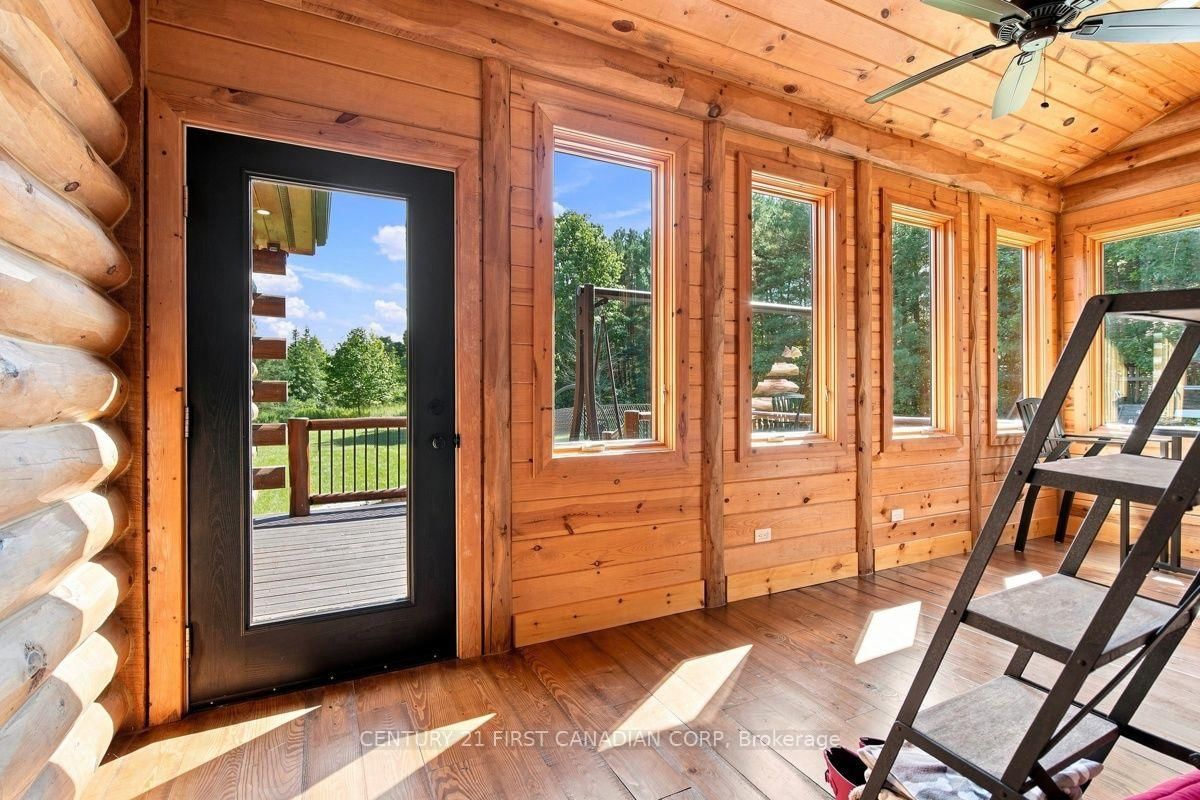 31998 Scout Road • North Middlesex, ON photo 16