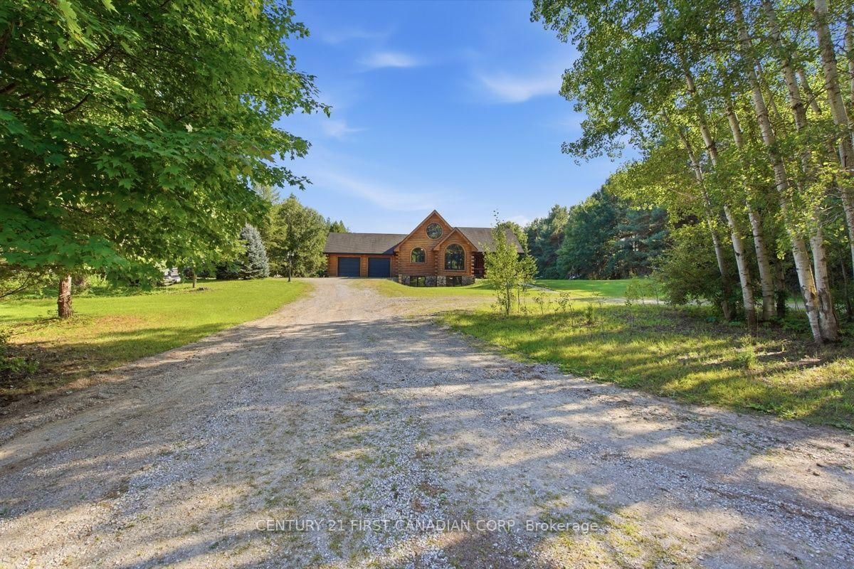 31998 Scout Road • North Middlesex, ON photo 3