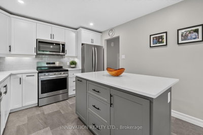 2675 Cindy Court • Metcalfe, ON photo 6