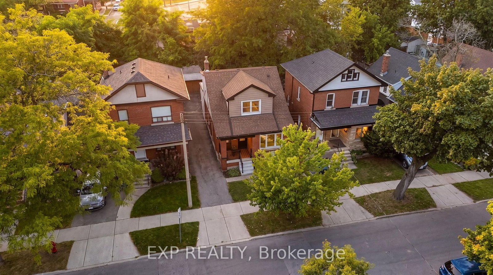 156 Park Row S • Hamilton, ON photo 47