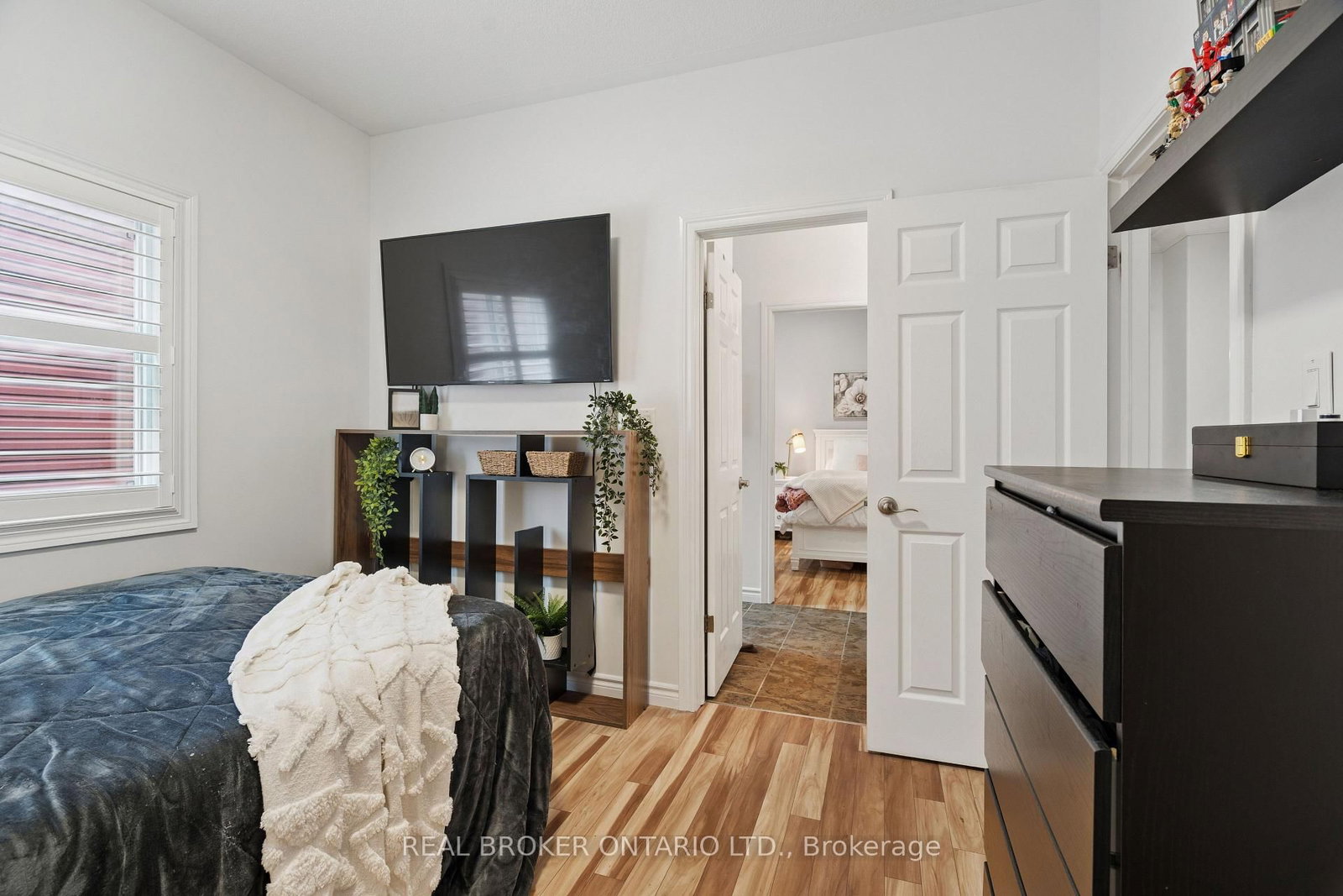 108 Hampson Crescent • Guelph/Eramosa, ON photo 16