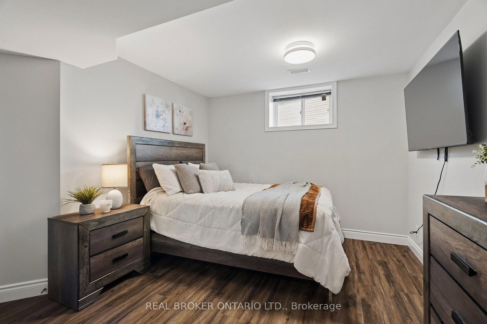 108 Hampson Crescent • Guelph/Eramosa, ON photo 40