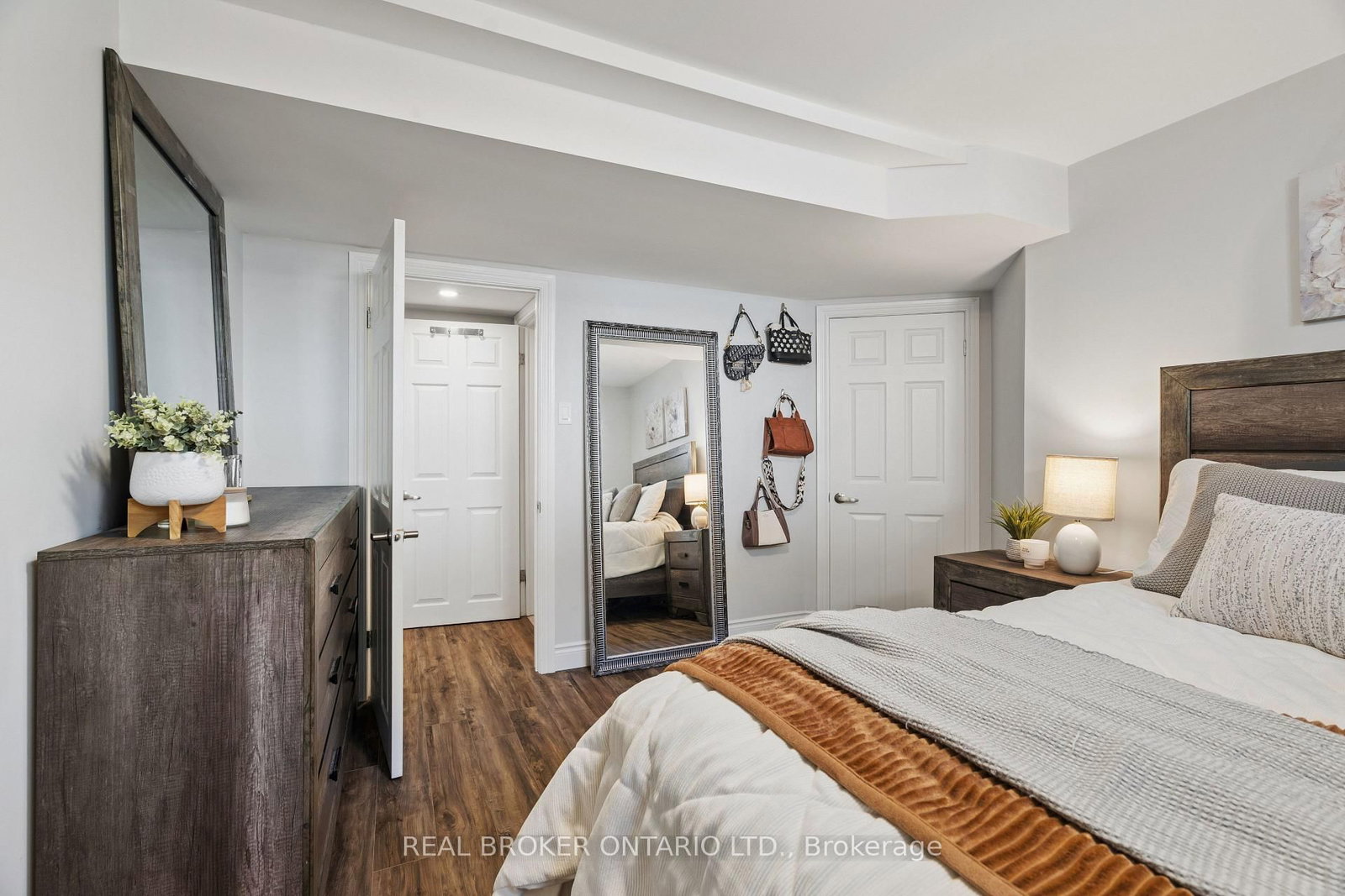 108 Hampson Crescent • Guelph/Eramosa, ON photo 41