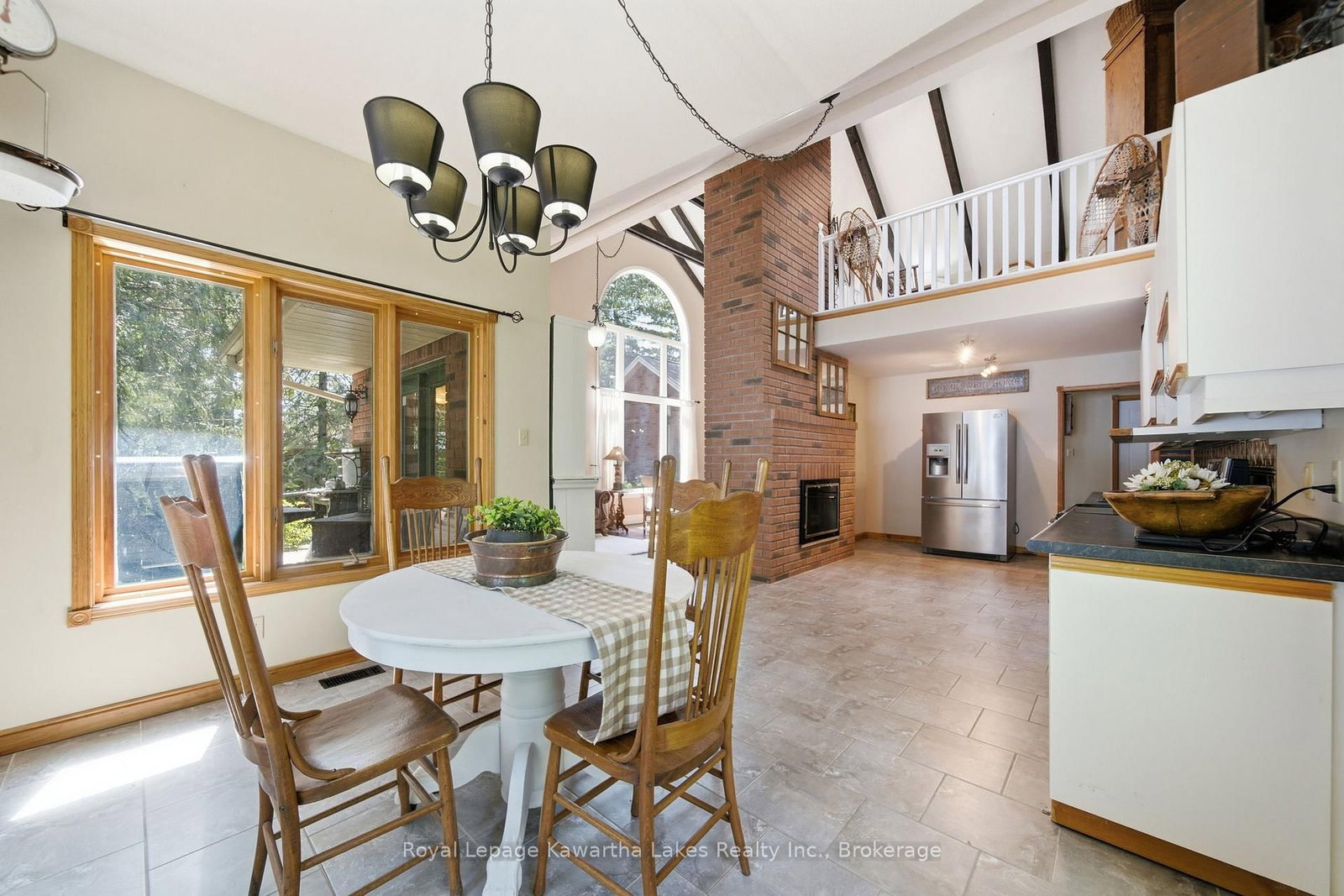 100 Pinewood Boulevard • Kawartha Lakes, ON photo 17
