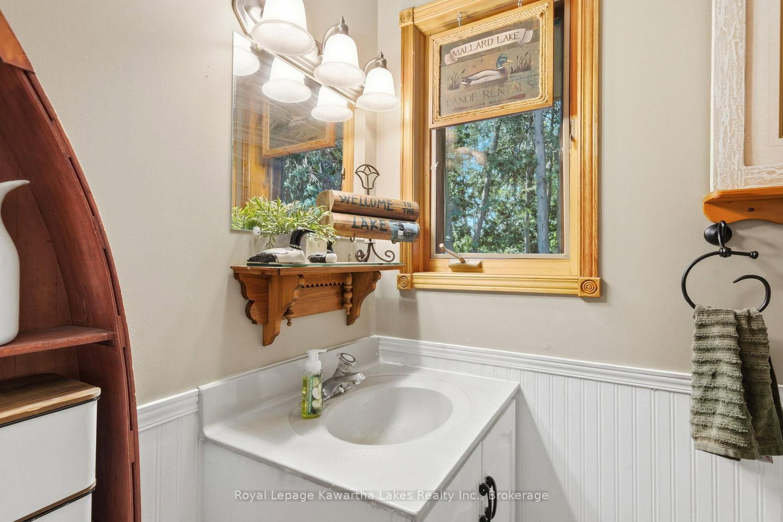 100 Pinewood Boulevard • Kawartha Lakes, ON photo 21