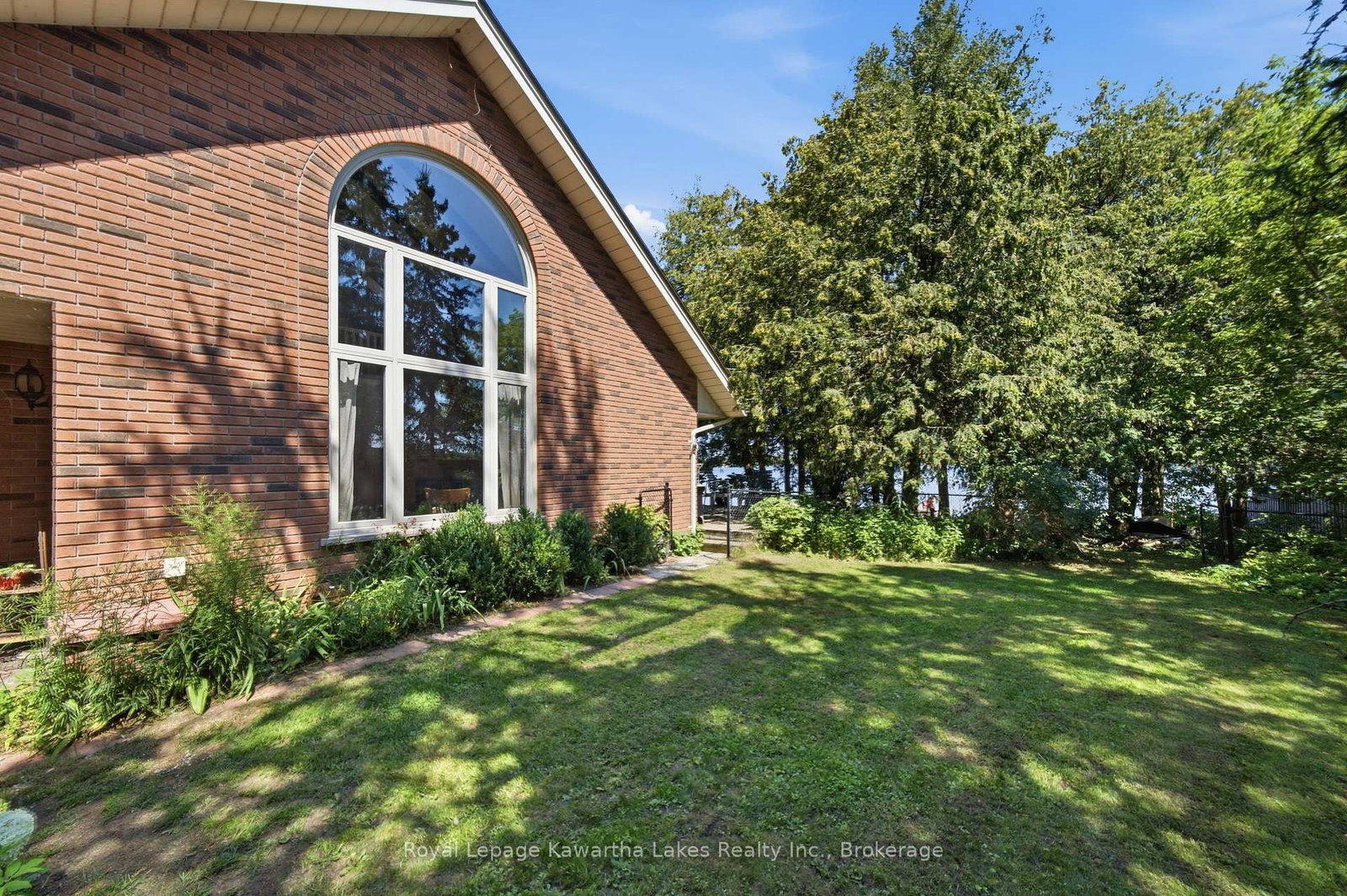 100 Pinewood Boulevard • Kawartha Lakes, ON photo 35