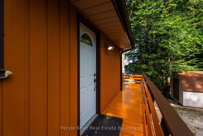 1160 Lakeshore Drive S • Bracebridge, ON photo 9