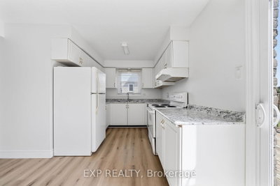 746 Homeview Road • London South, ON photo 6