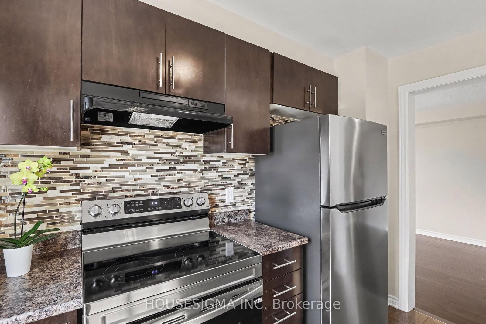 110 Pennant Avenue • Ottawa, ON photo 14