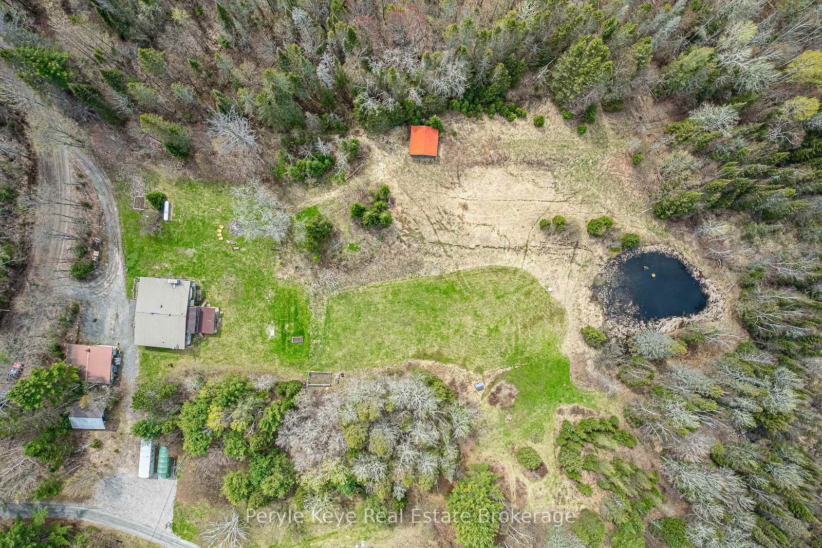 114 Robbs Rock Road • Burk's Falls, ON photo 10
