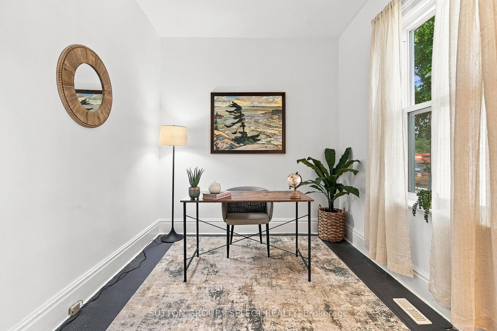 563 Ontario Street • London East, ON photo 6