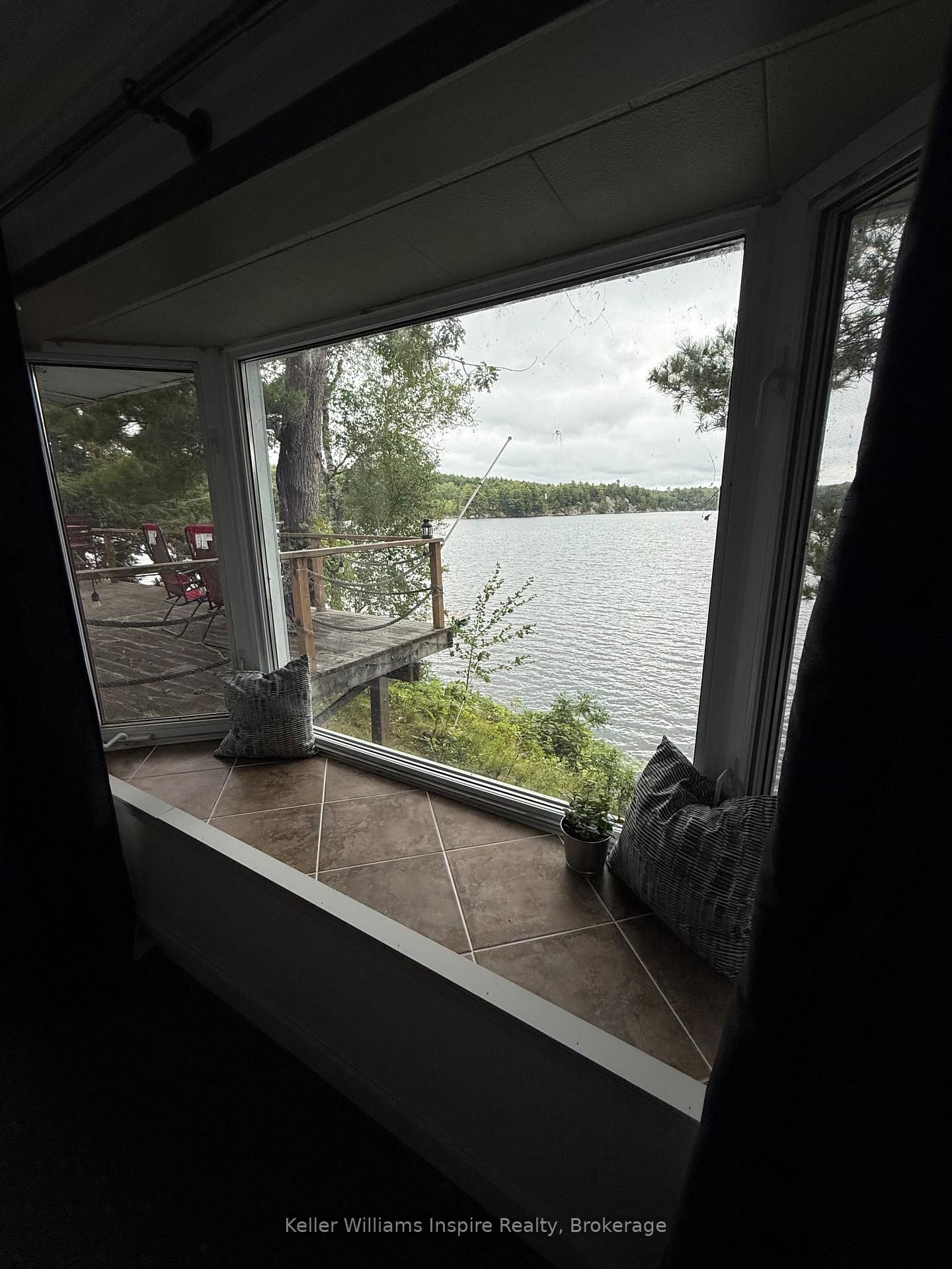 1080 Pillar Lane • Perth Road, ON photo 6