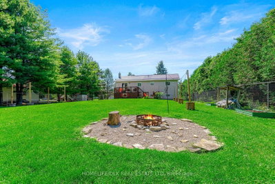 9 Peryl Road • Front of Yonge, ON photo 4
