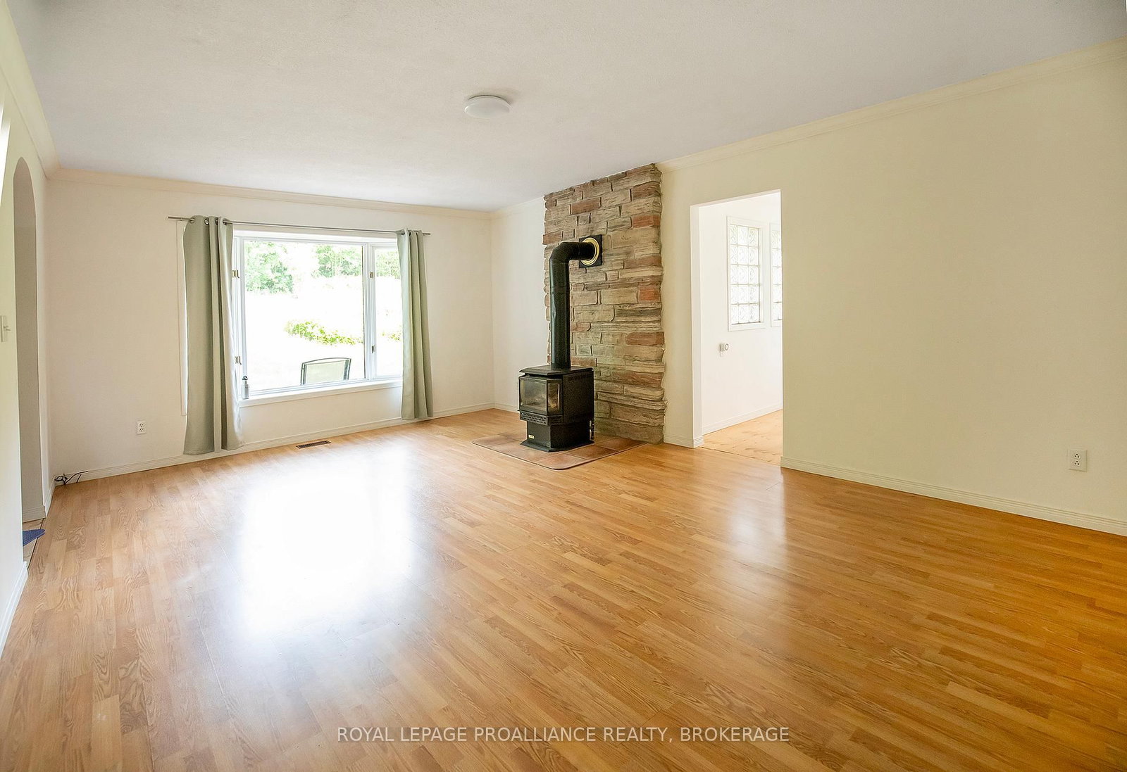 4502 Red Maple Lane • Inverary, ON photo 9