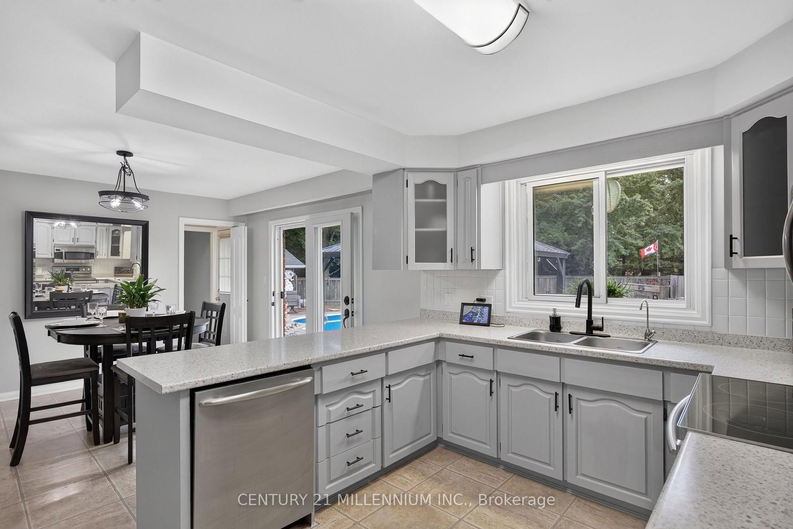 65 Maplewood Drive • Amaranth, ON photo 19