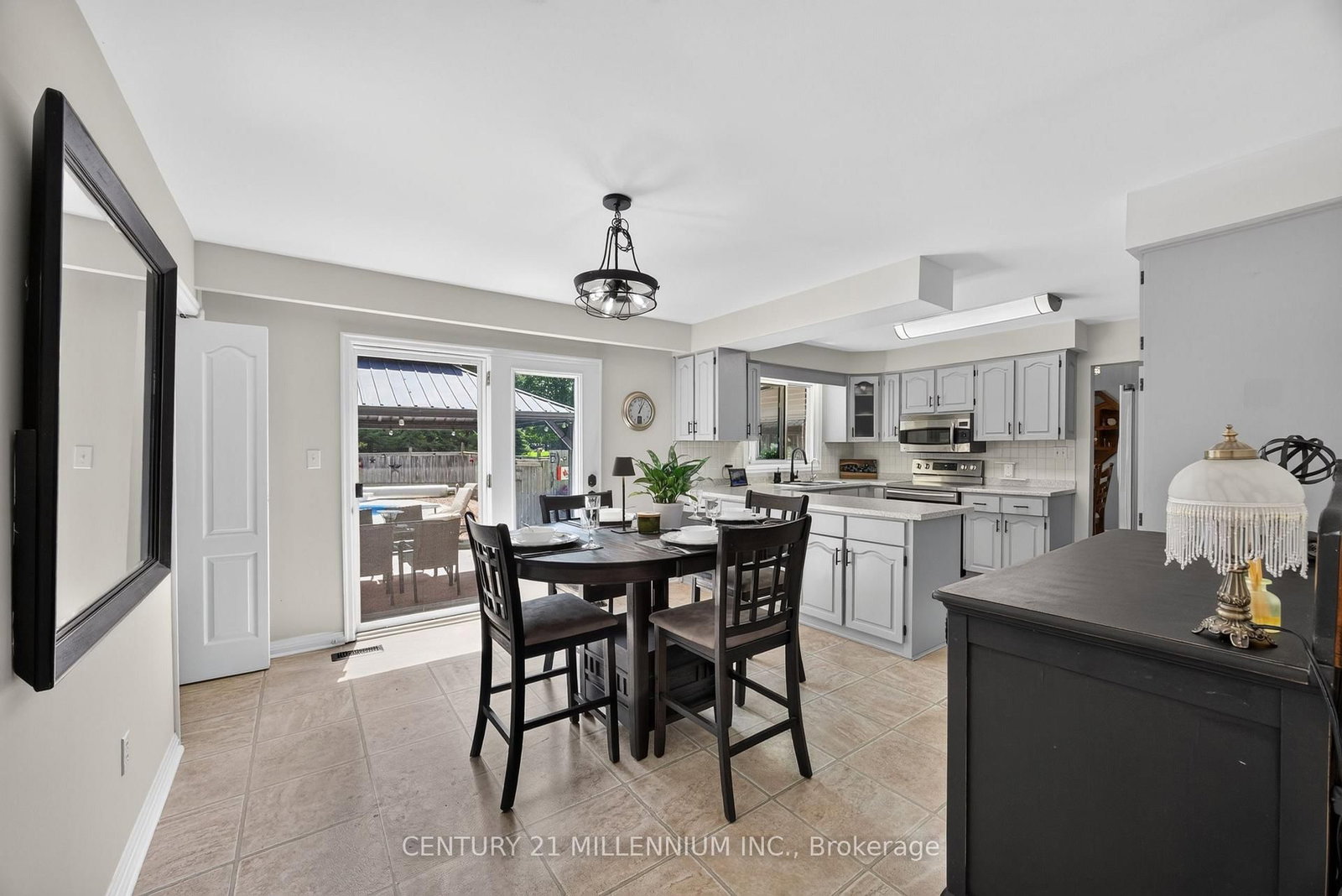 65 Maplewood Drive • Amaranth, ON photo 22