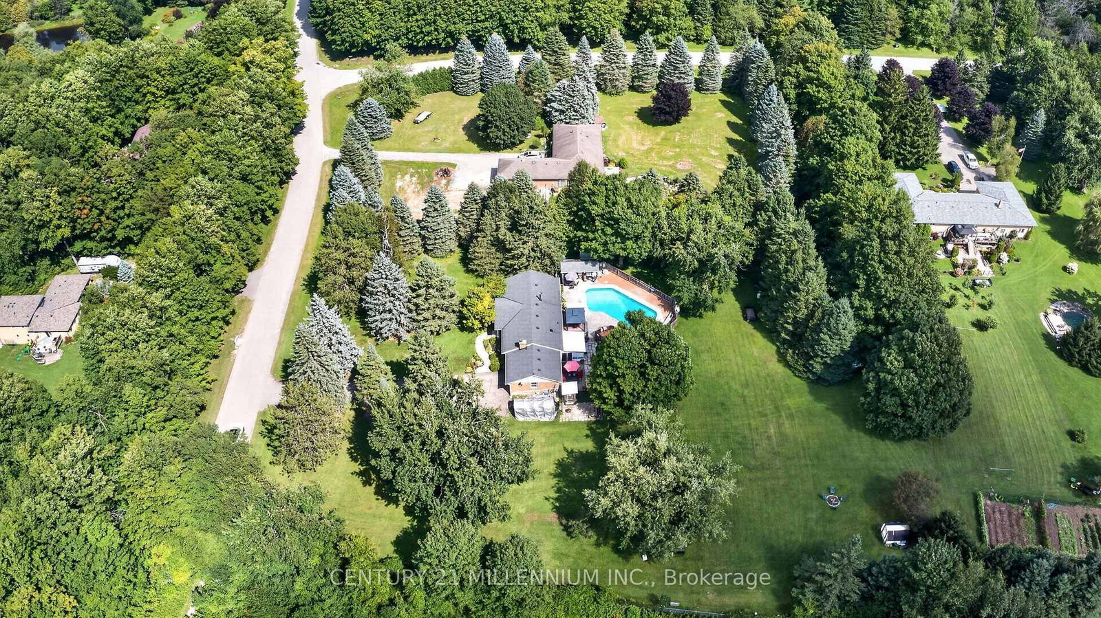 65 Maplewood Drive • Amaranth, ON photo 44