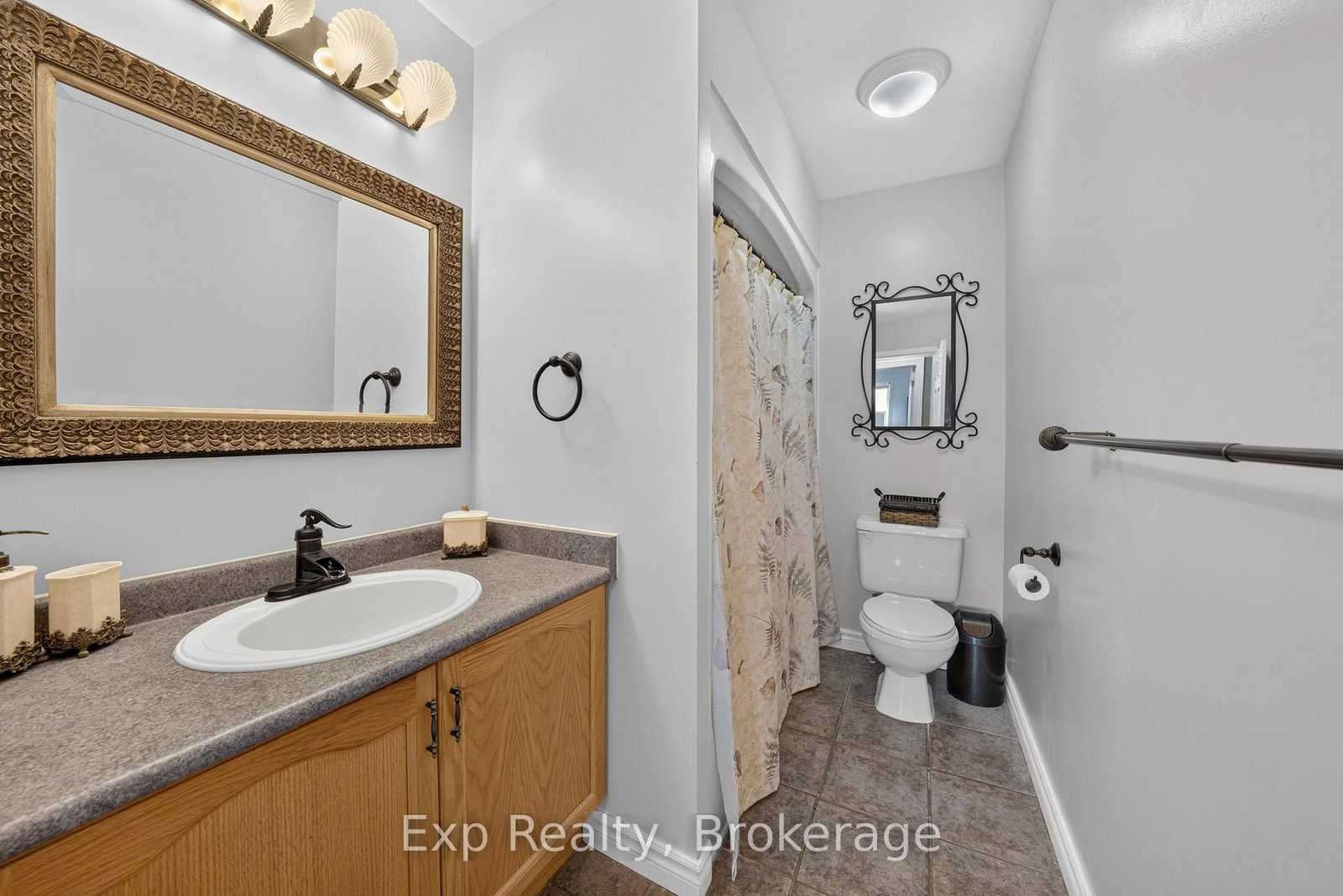 59 Avondale Road • Belleville, ON photo 14