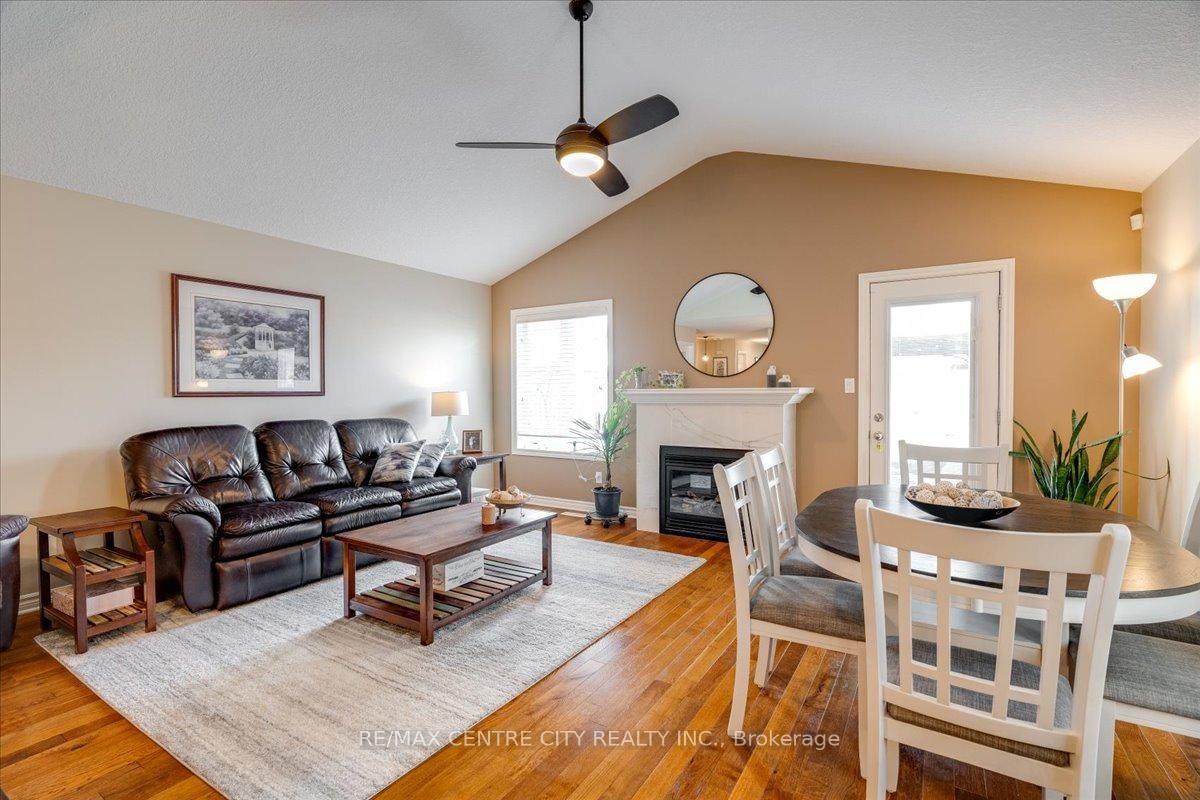 2 Cherry Blossom Lane • St. Thomas, ON photo 12