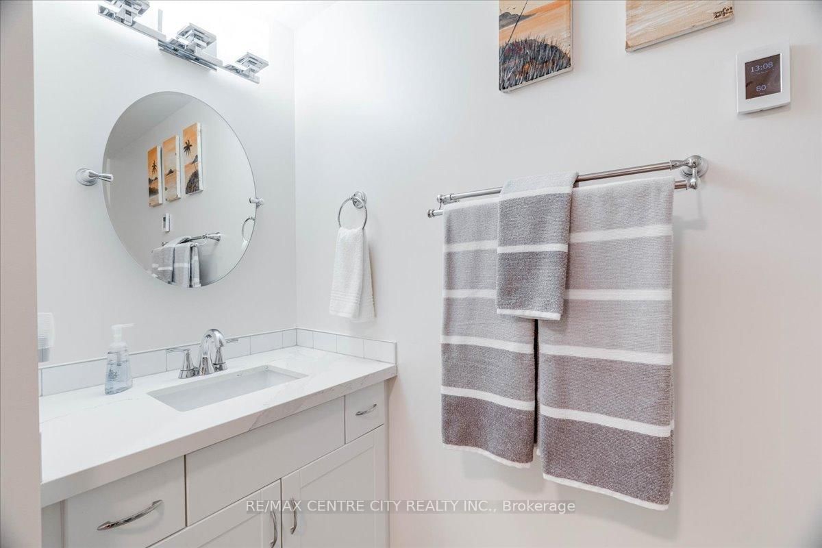 2 Cherry Blossom Lane • St. Thomas, ON photo 28