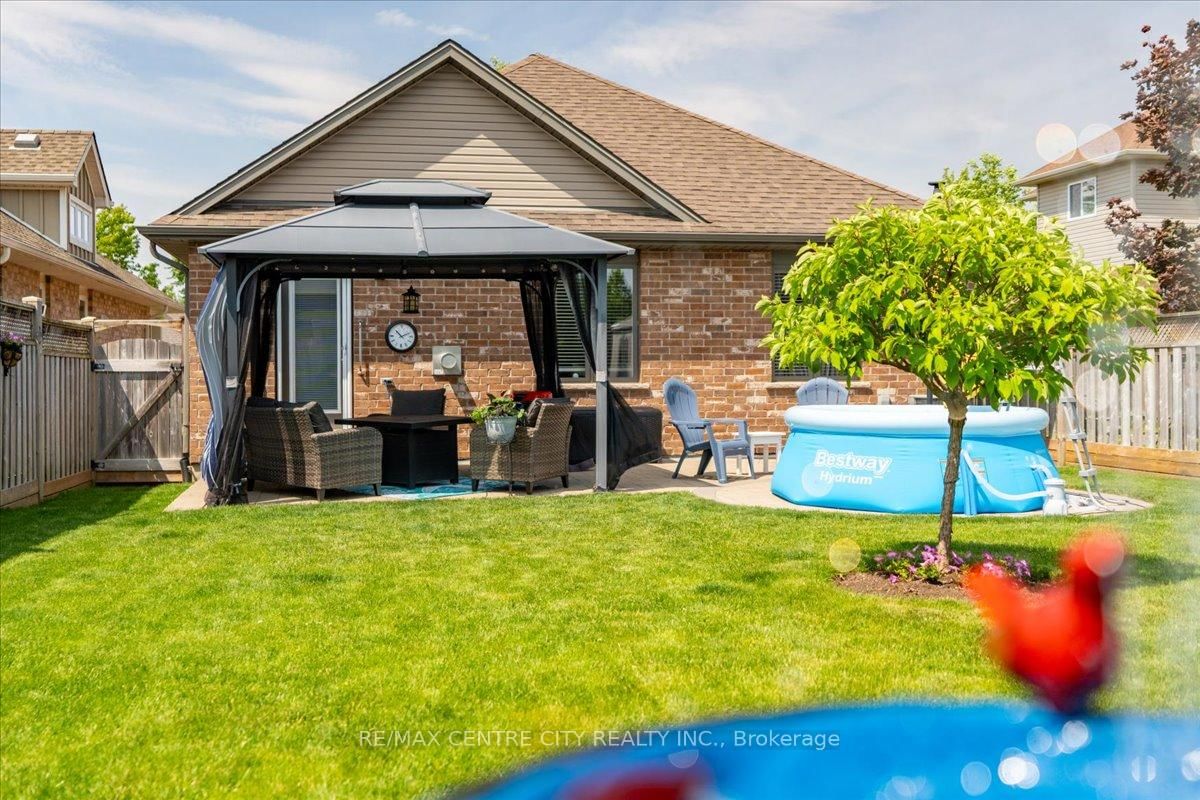 2 Cherry Blossom Lane • St. Thomas, ON photo 38