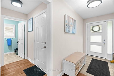2 Cherry Blossom Lane • St. Thomas, ON photo 9
