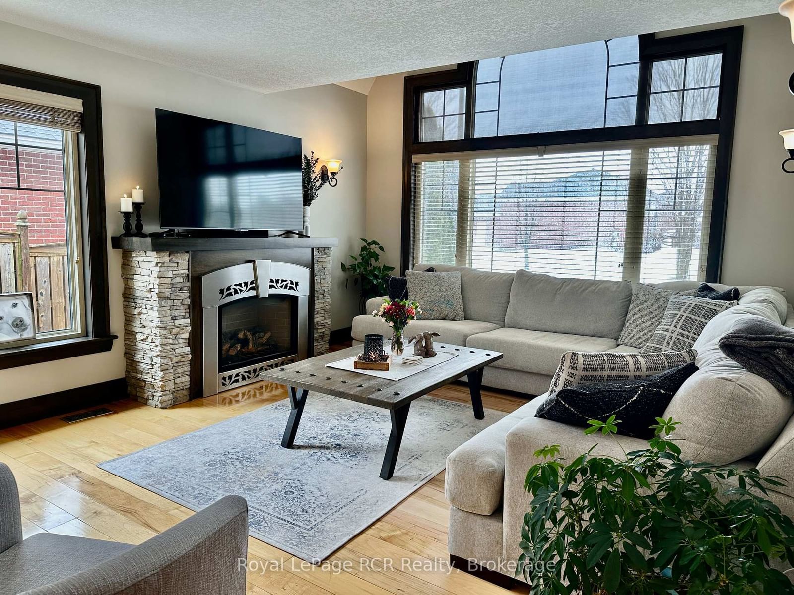241 4th Street Crescent • Hanover, ON photo 15