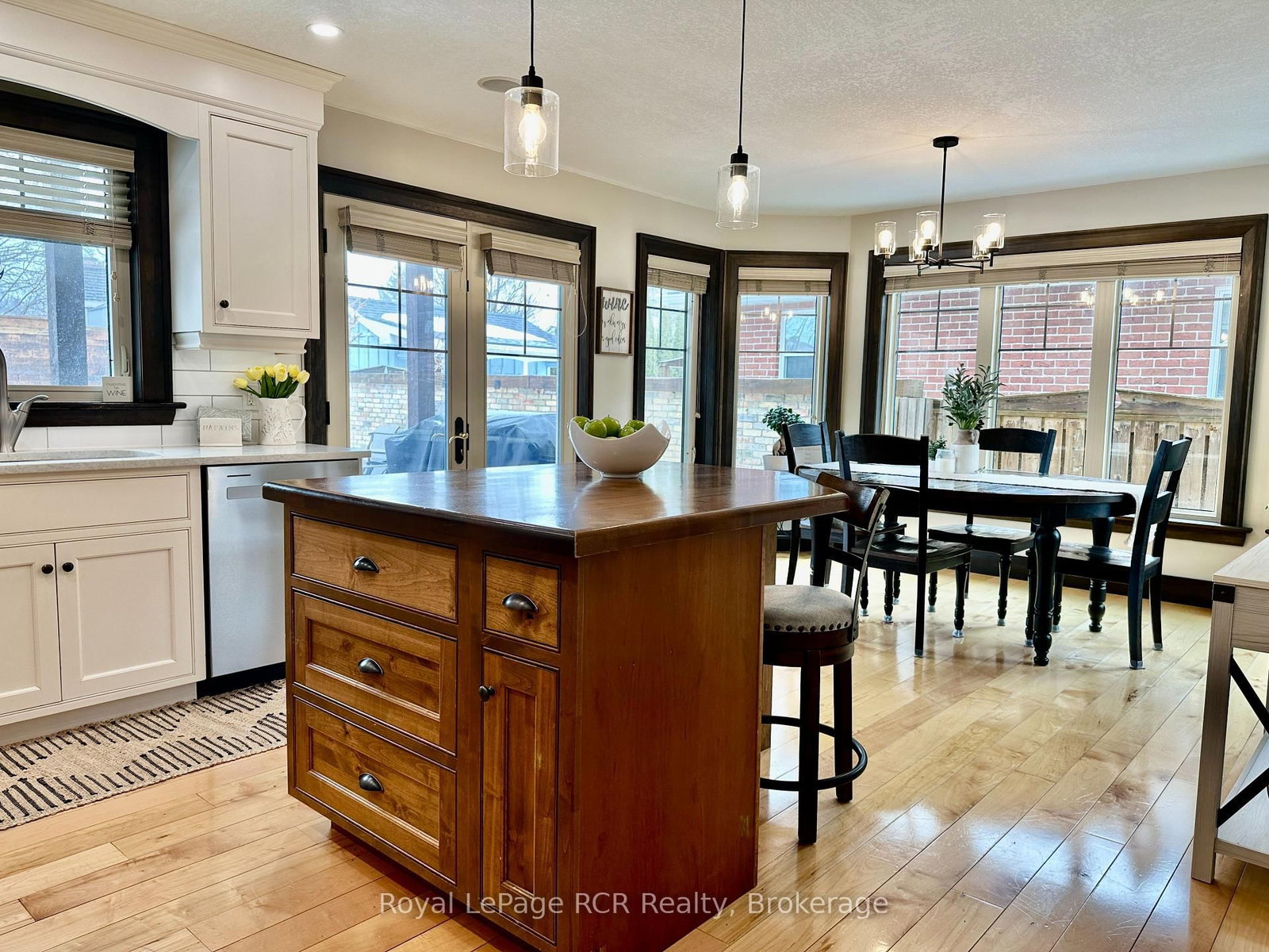 241 4th Street Crescent • Hanover, ON photo 20