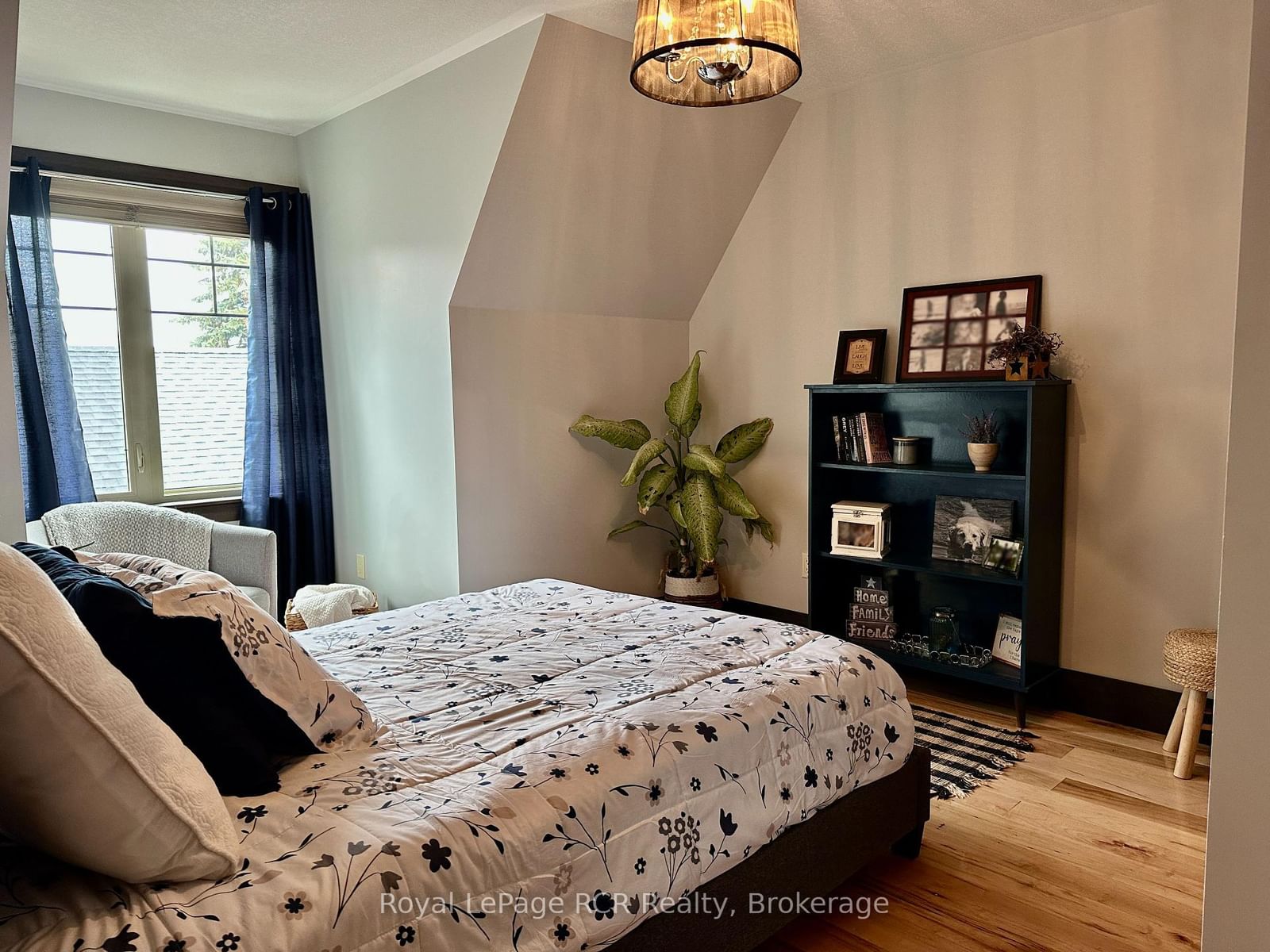 241 4th Street Crescent • Hanover, ON photo 26
