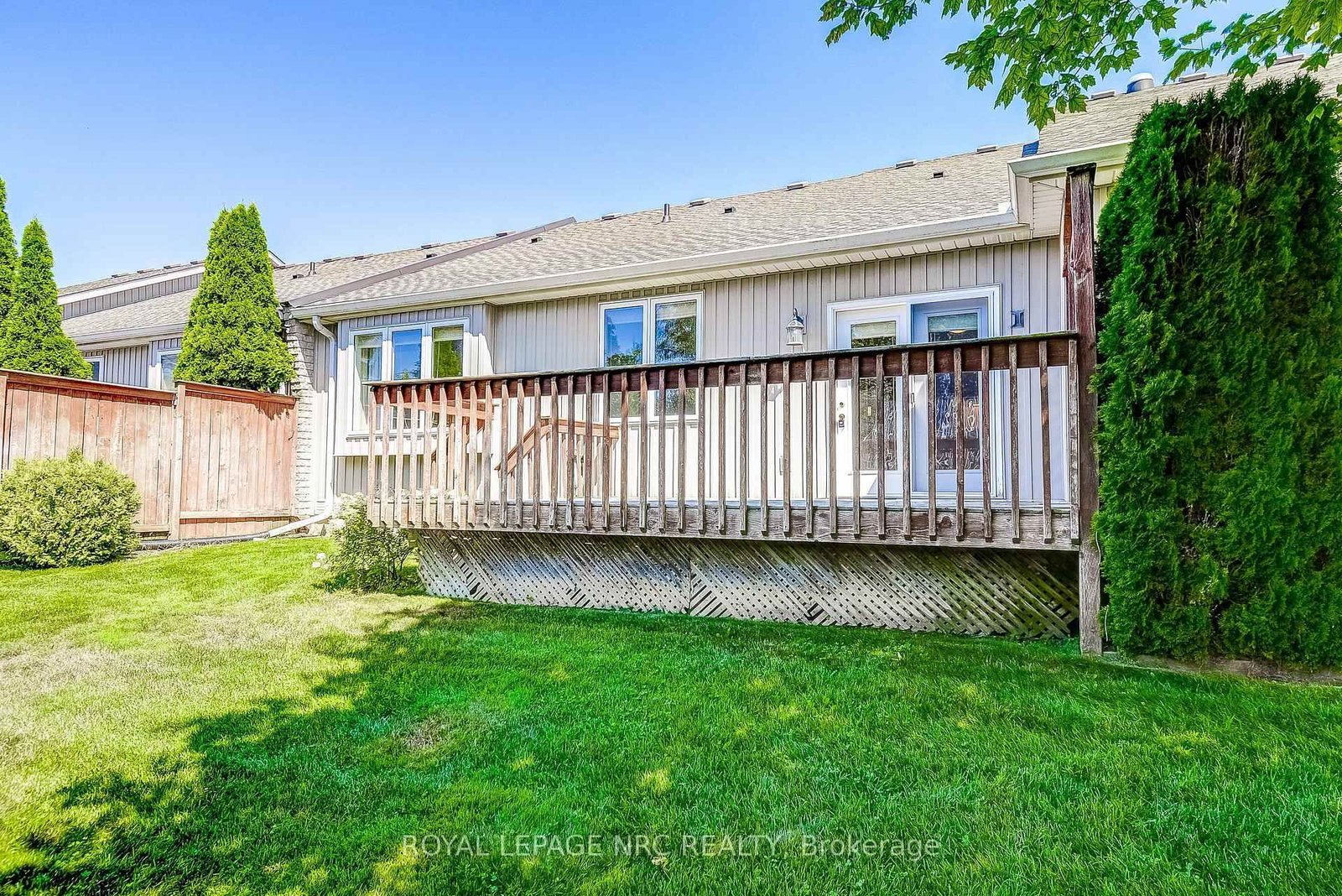 92 Loretta Drive • #12 • Niagara-on-the-Lake, ON photo 33