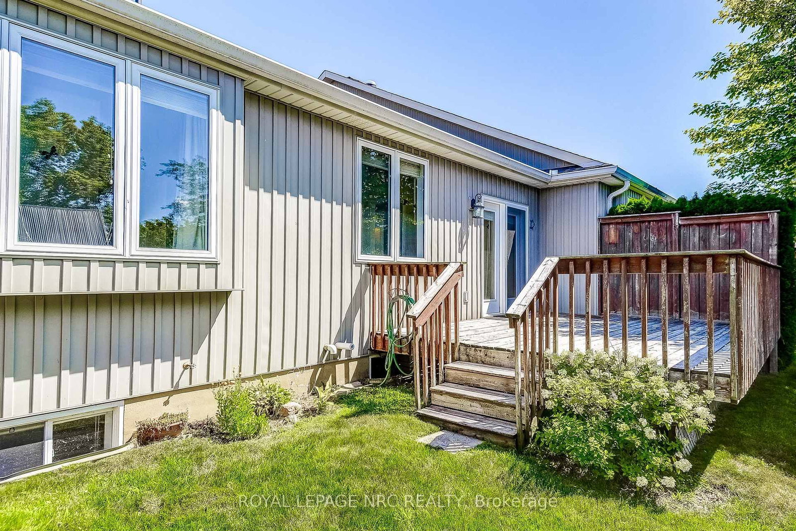 92 Loretta Drive • #12 • Niagara-on-the-Lake, ON photo 34