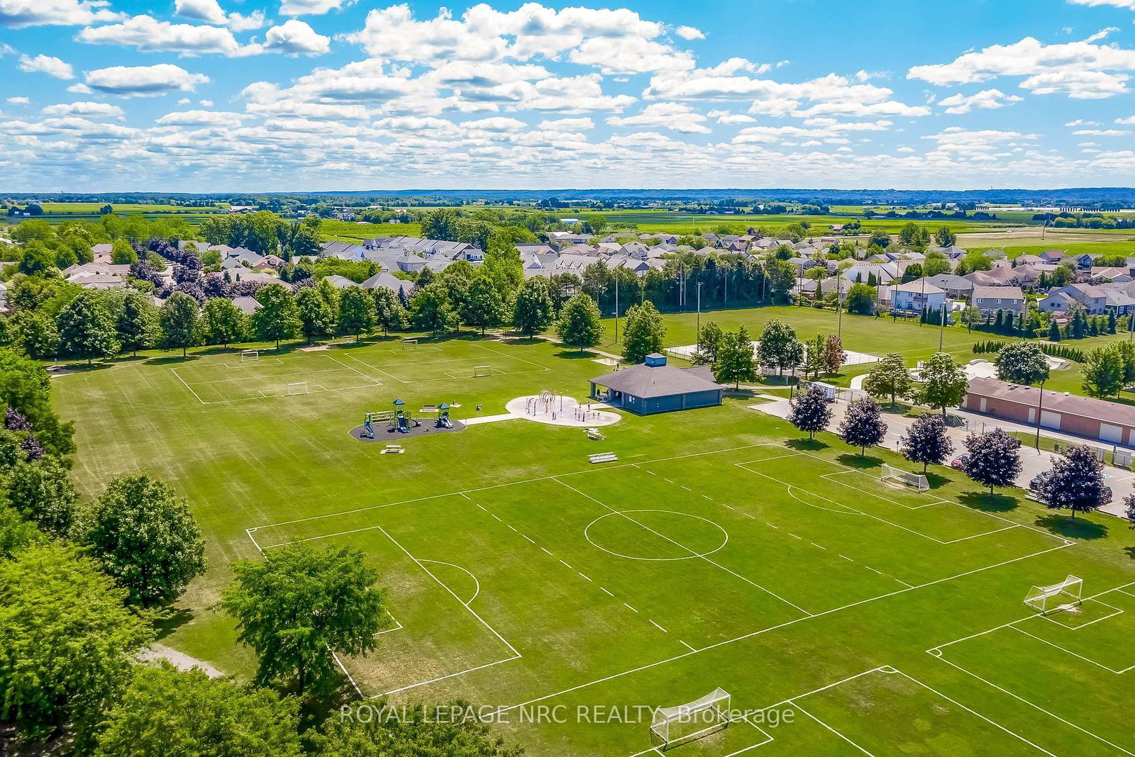 92 Loretta Drive • #12 • Niagara-on-the-Lake, ON photo 44