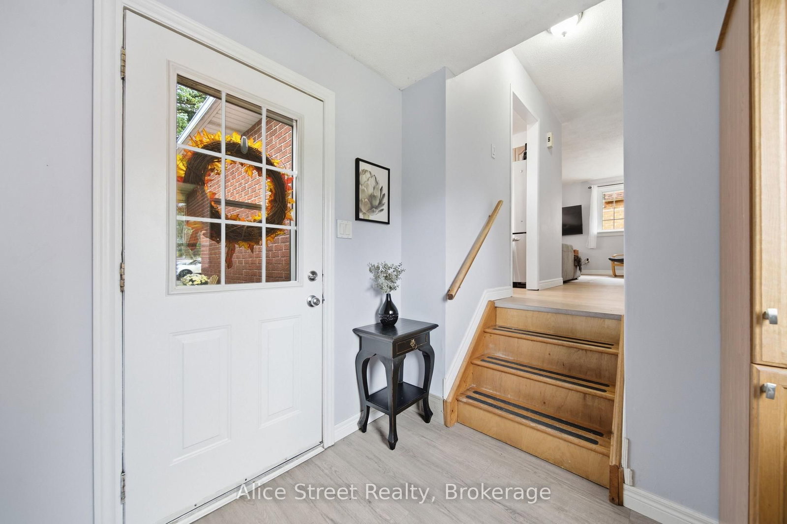 5 Glenbrook Drive • Guelph, ON photo 7