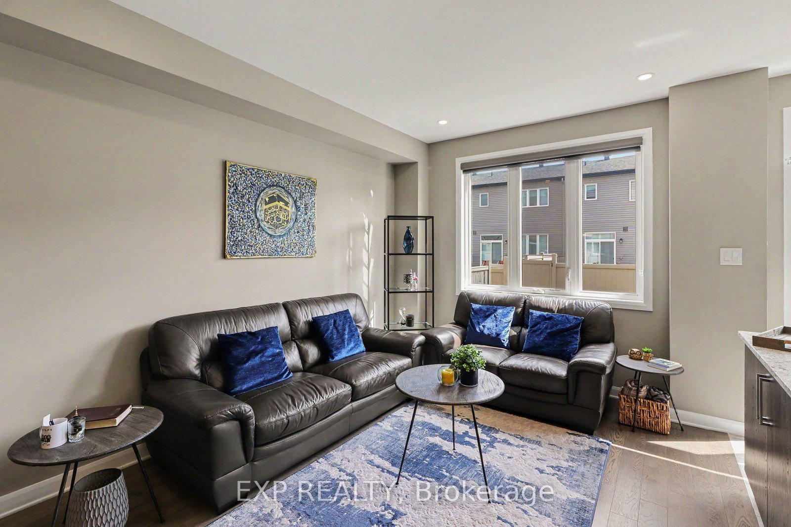48 Damselfish Walk • Ottawa, ON photo 10