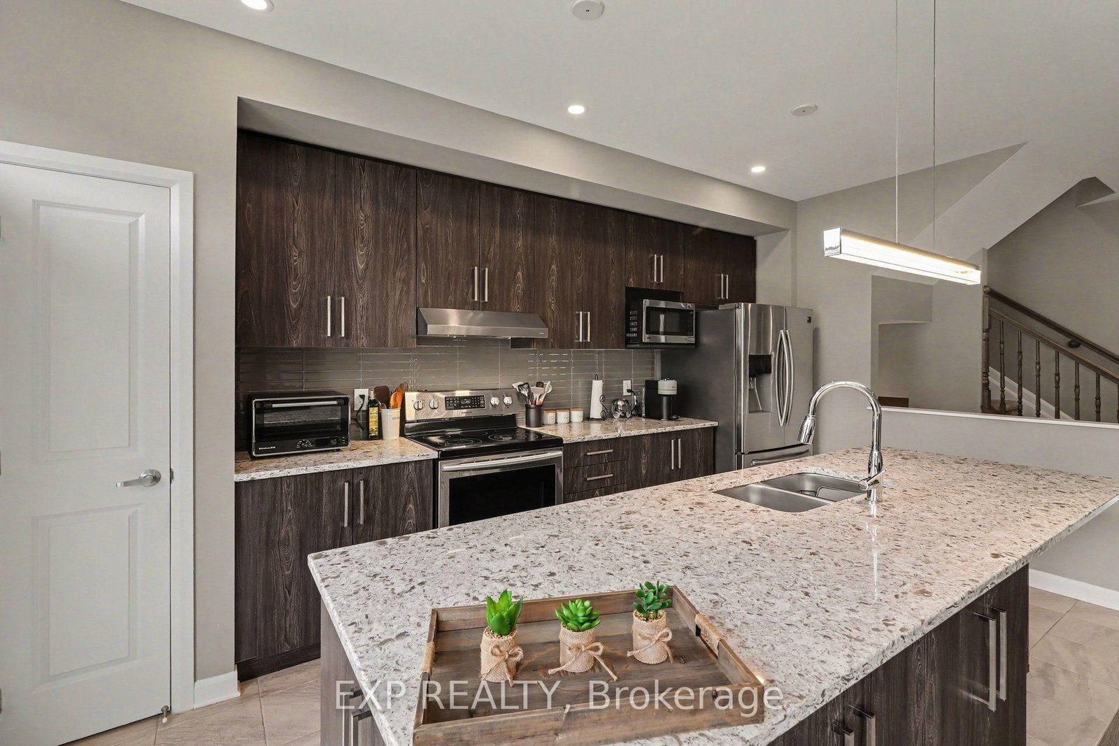 48 Damselfish Walk • Ottawa, ON photo 13