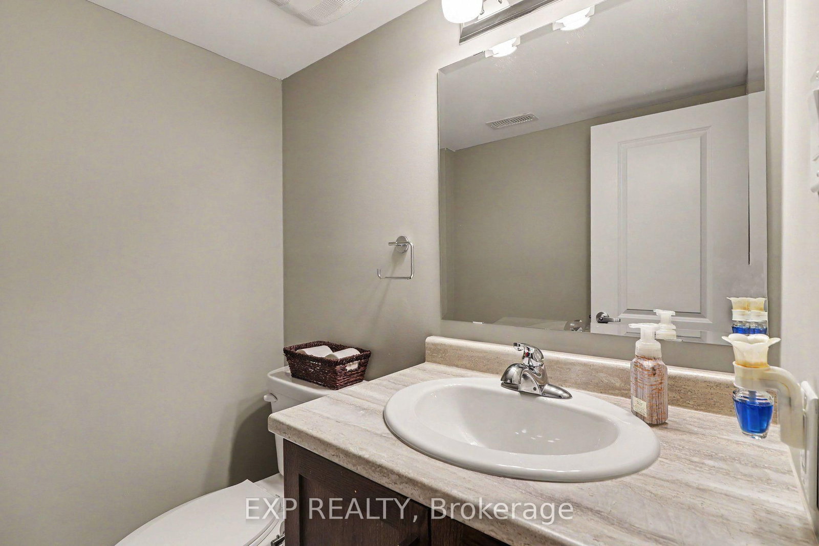 48 Damselfish Walk • Ottawa, ON photo 24