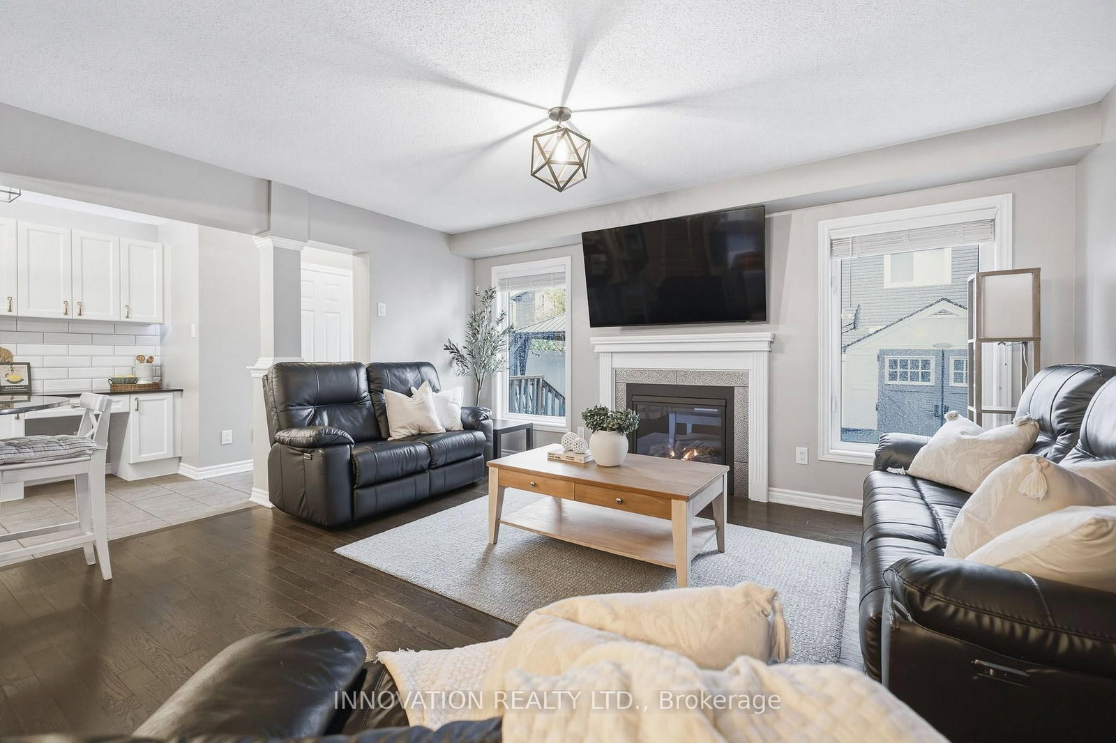 366 Meadowbreeze Drive • Ottawa, ON photo 10