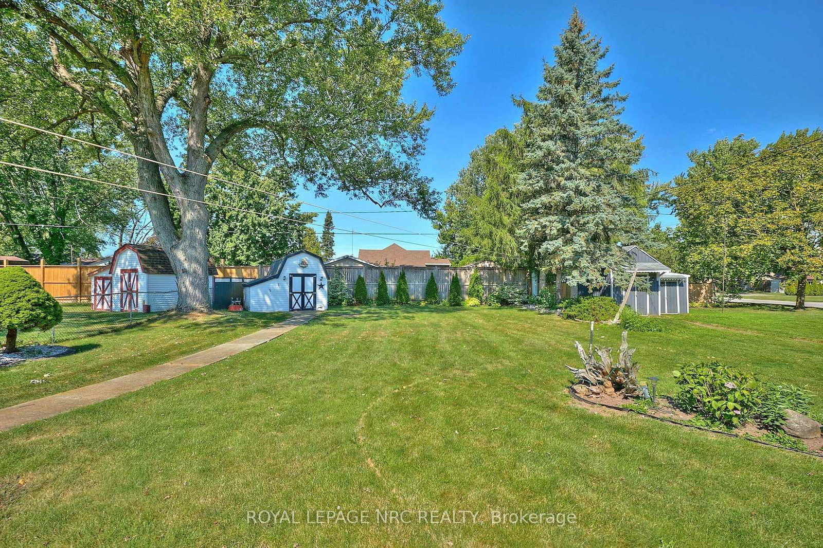 4013 Welland Street • Niagara Falls, ON photo 32