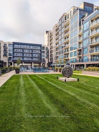 615 - 16 Concord Place