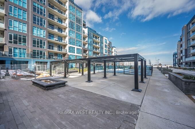 16 Concord Place • #615 • Grimsby, ON photo 32