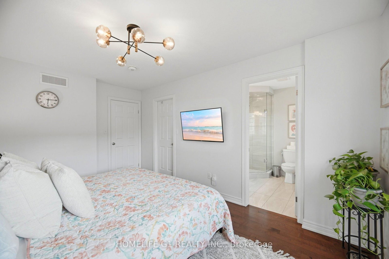 21 Madonna Drive • #26 • Hamilton, ON photo 12