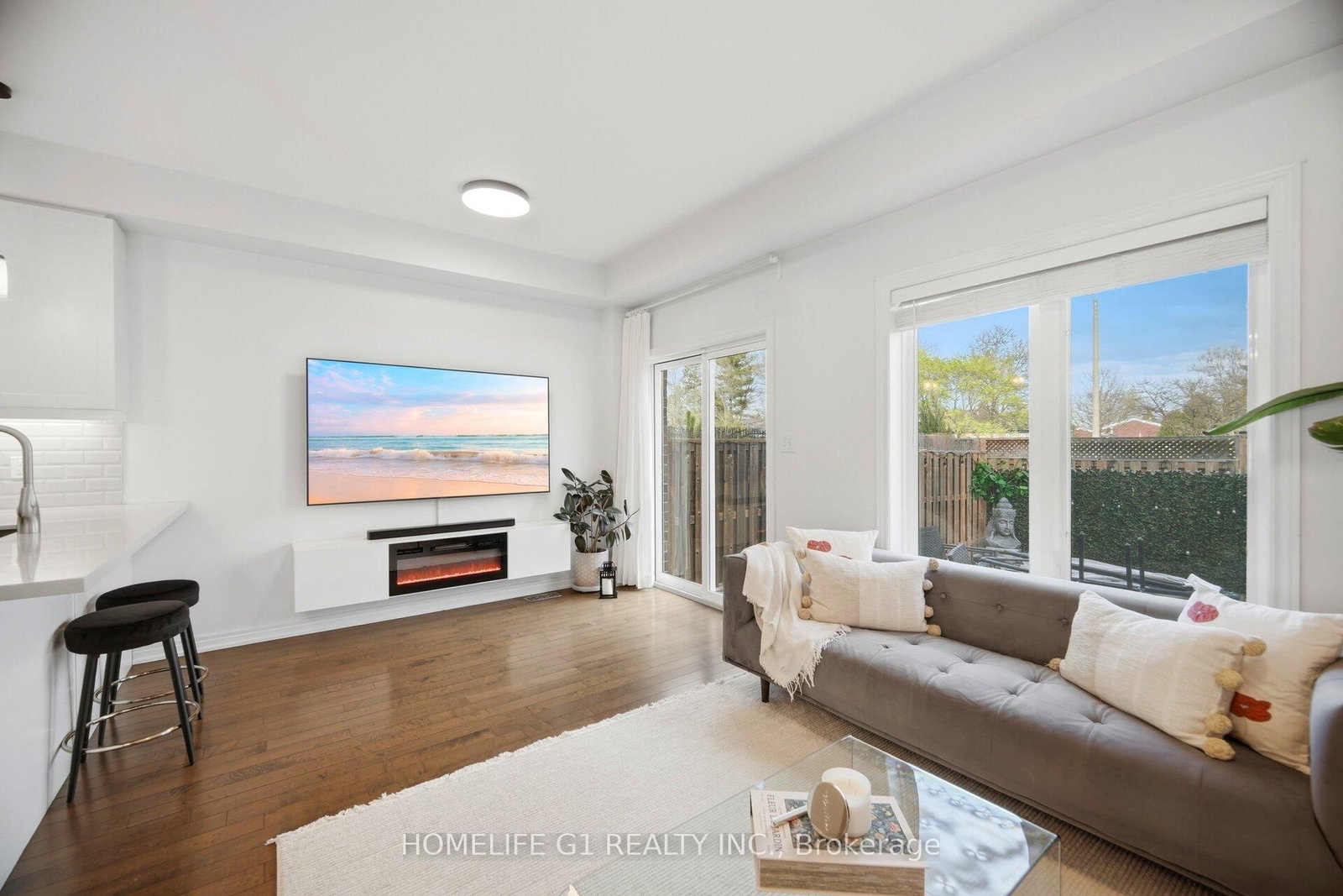 21 Madonna Drive • #26 • Hamilton, ON photo 5