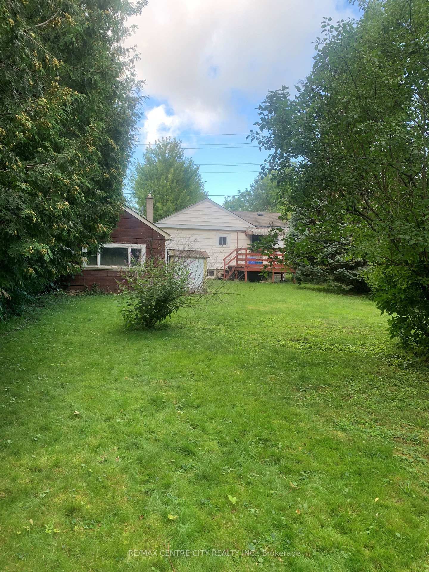 57 Britannia Avenue • London North, ON photo 5