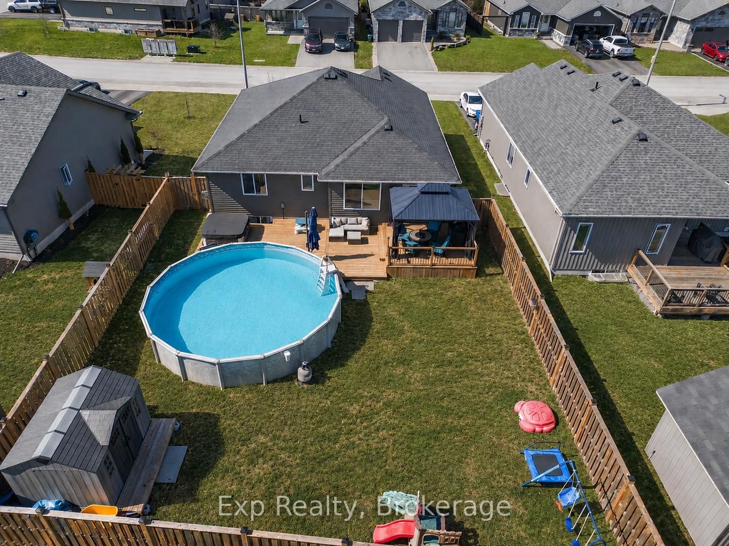 47 Birchmount Street • Quinte West, ON photo 2